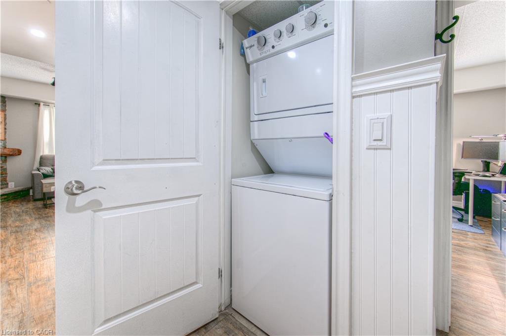 407-155 Water Street S, Cambridge, ON - Indoor Photo Showing Laundry Room