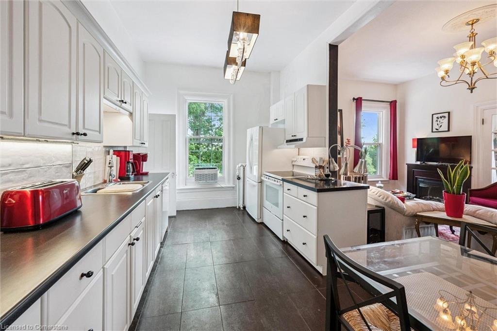 83 King Street, Guelph, ON