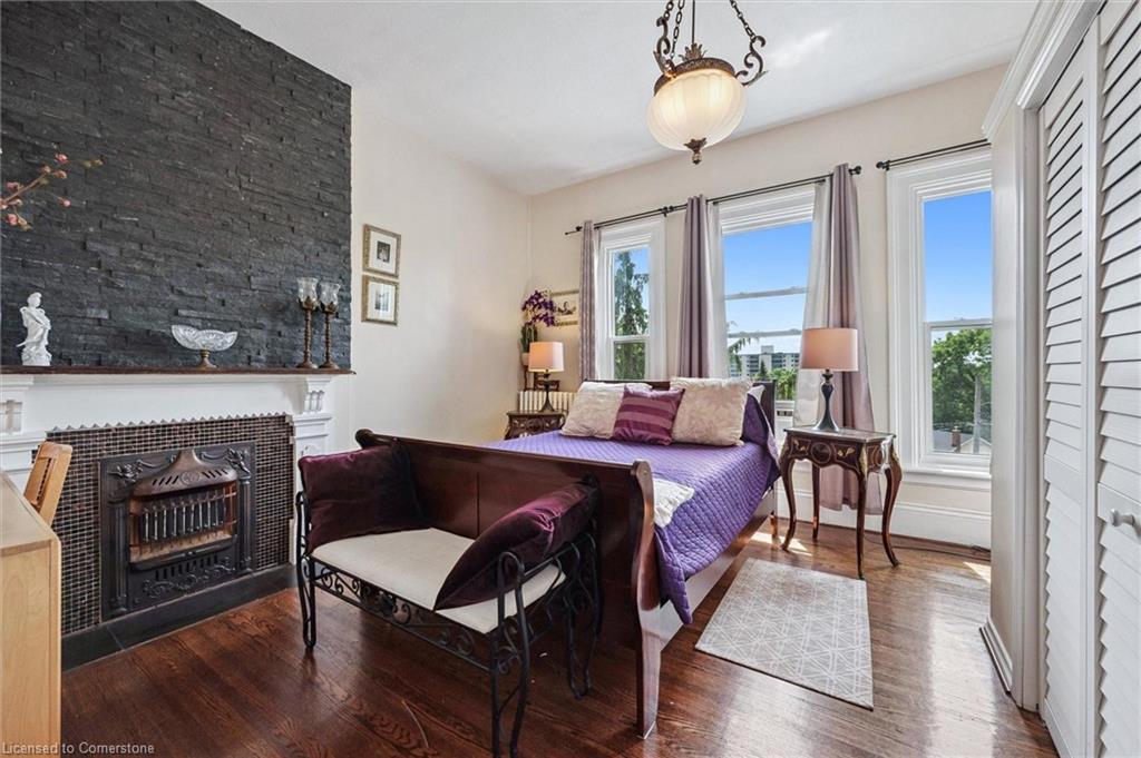 83 King Street, Guelph, ON