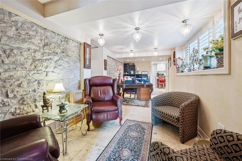 83 King Street, Guelph, ON