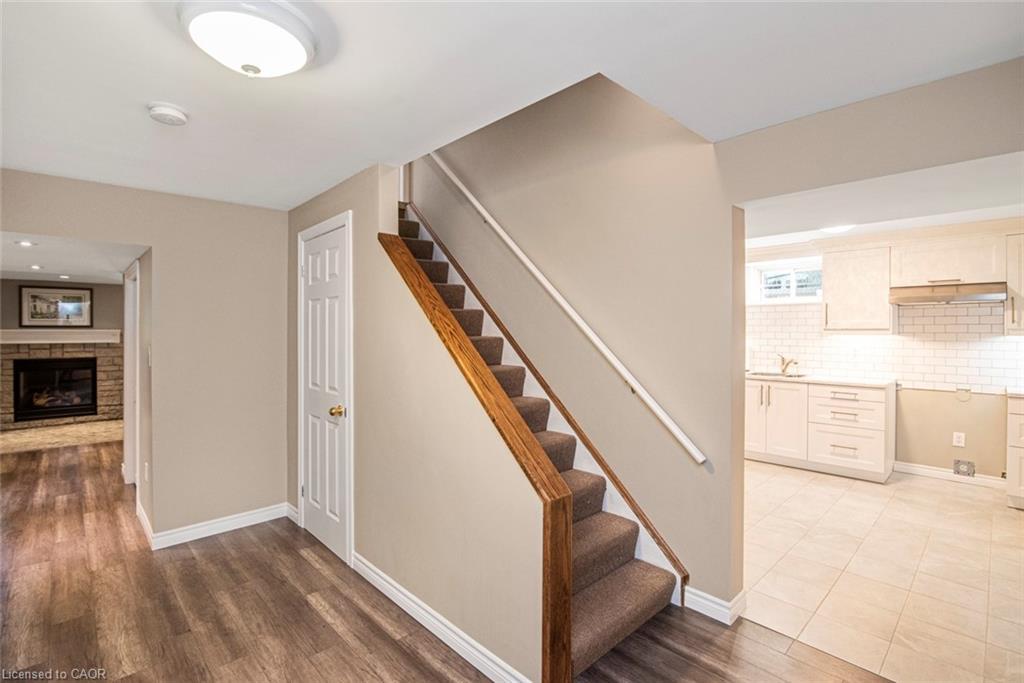 149 Dorchester Drive, Grimsby, ON - Indoor With Fireplace