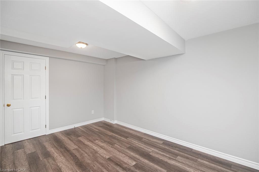 149 Dorchester Drive, Grimsby, ON - Indoor Photo Showing Other Room