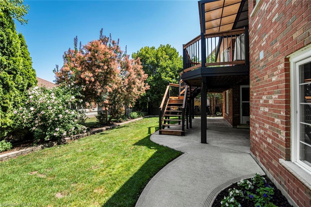 149 Dorchester Drive, Grimsby, ON - Outdoor