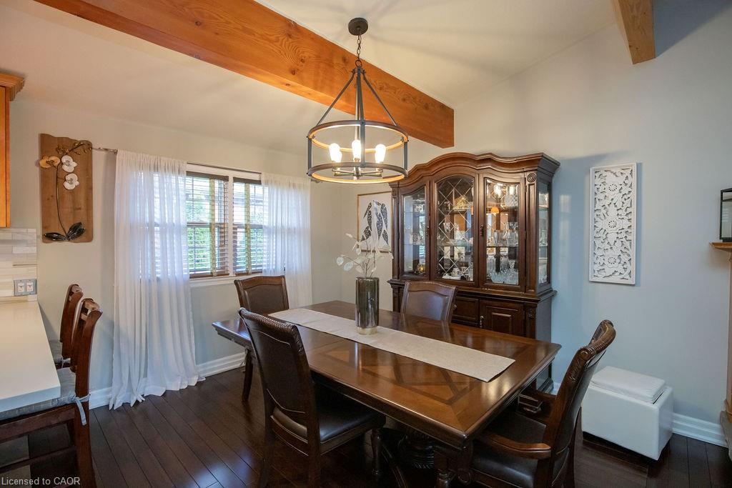 92 Auchmar Road, Hamilton, ON - Indoor Photo Showing Dining Room