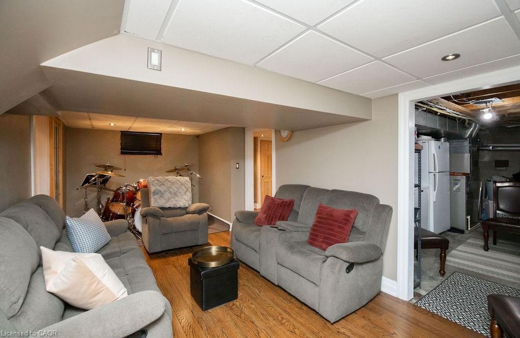 92 Auchmar Road, Hamilton, ON - Indoor