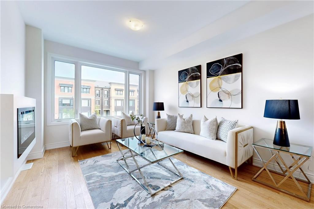 6 Marvin Avenue, Oakville, ON - Indoor Photo Showing Living Room