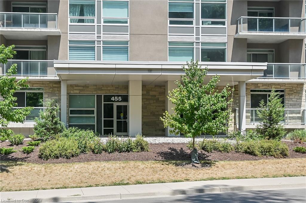 307-455 Charlton Avenue E, Hamilton, ON - Outdoor With Balcony With Facade