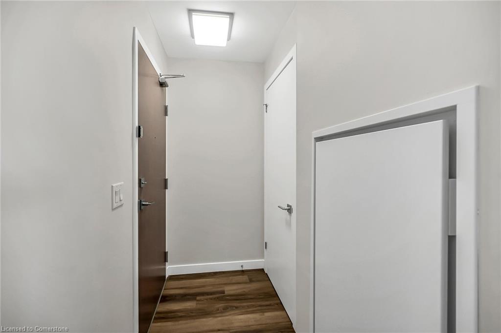 307-455 Charlton Avenue E, Hamilton, ON - Indoor Photo Showing Other Room