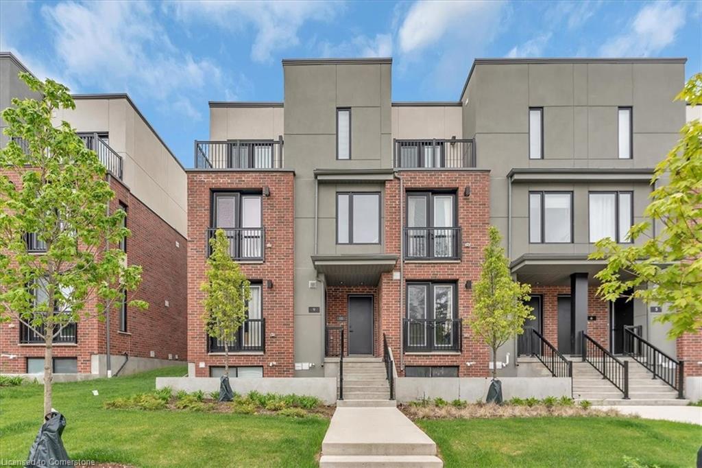 10-99 Roger Street, Waterloo, ON - Outdoor With Facade