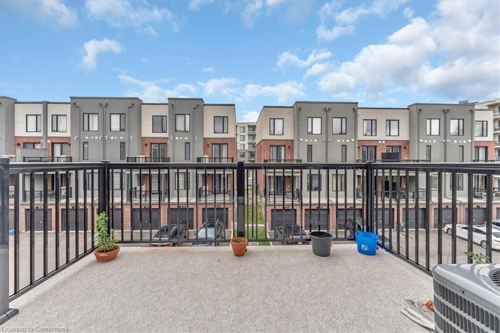 10-99 Roger Street, Waterloo, ON - Outdoor