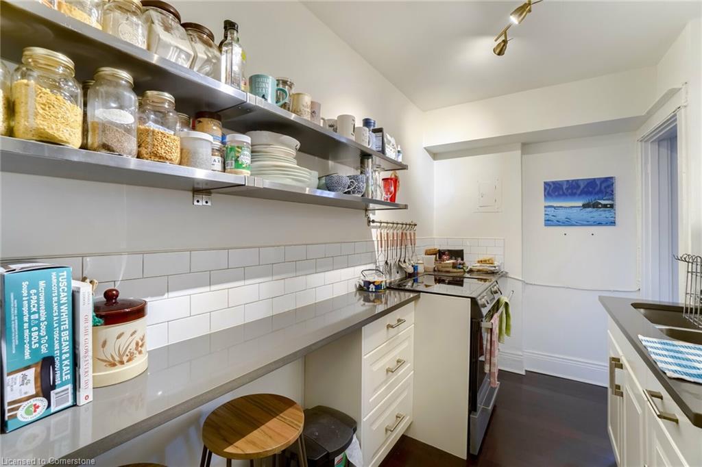 9-2 Vineland Avenue, Hamilton, ON - Indoor Photo Showing Kitchen With Double Sink