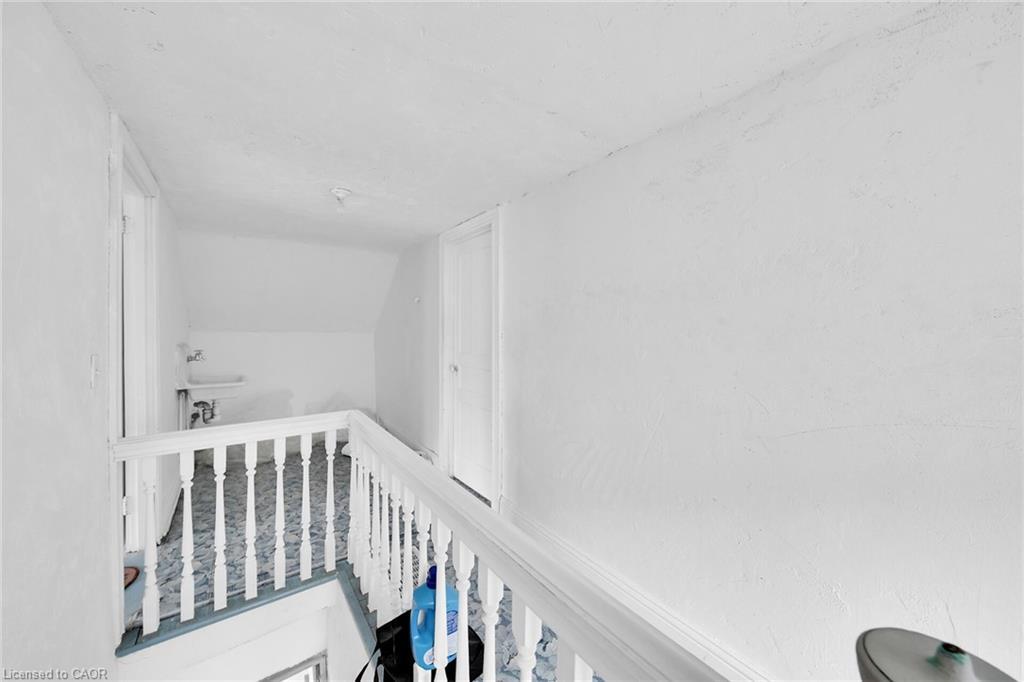 199 Bay Street N, Hamilton, ON - Indoor