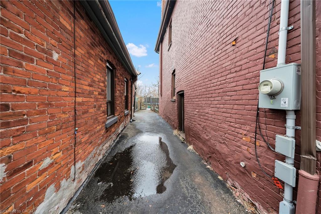 199 Bay Street N, Hamilton, ON - Outdoor With Exterior