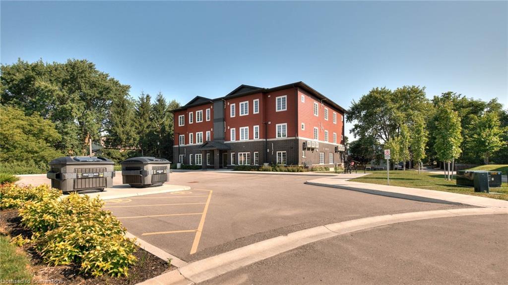 10-33 Murray Court, Milverton, ON - Outdoor