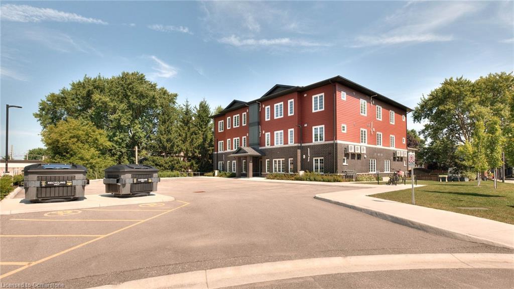 10-33 Murray Court, Milverton, ON - Outdoor
