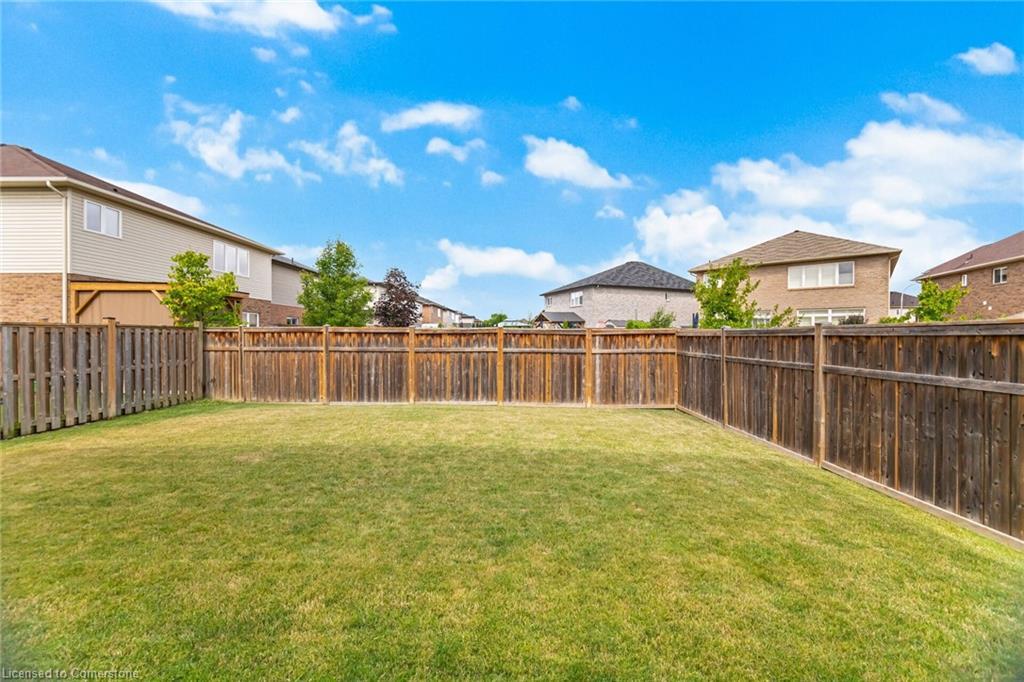 118 Lampman Drive, Grimsby, ON - Outdoor