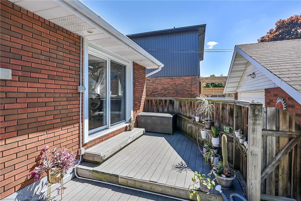 130 West 26Th Street, Hamilton, ON - Outdoor With Deck Patio Veranda With Exterior