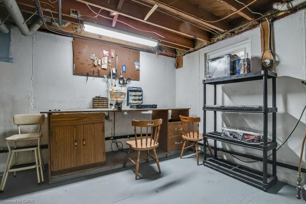 111 Castlefield Drive, Hamilton, ON - Indoor Photo Showing Basement
