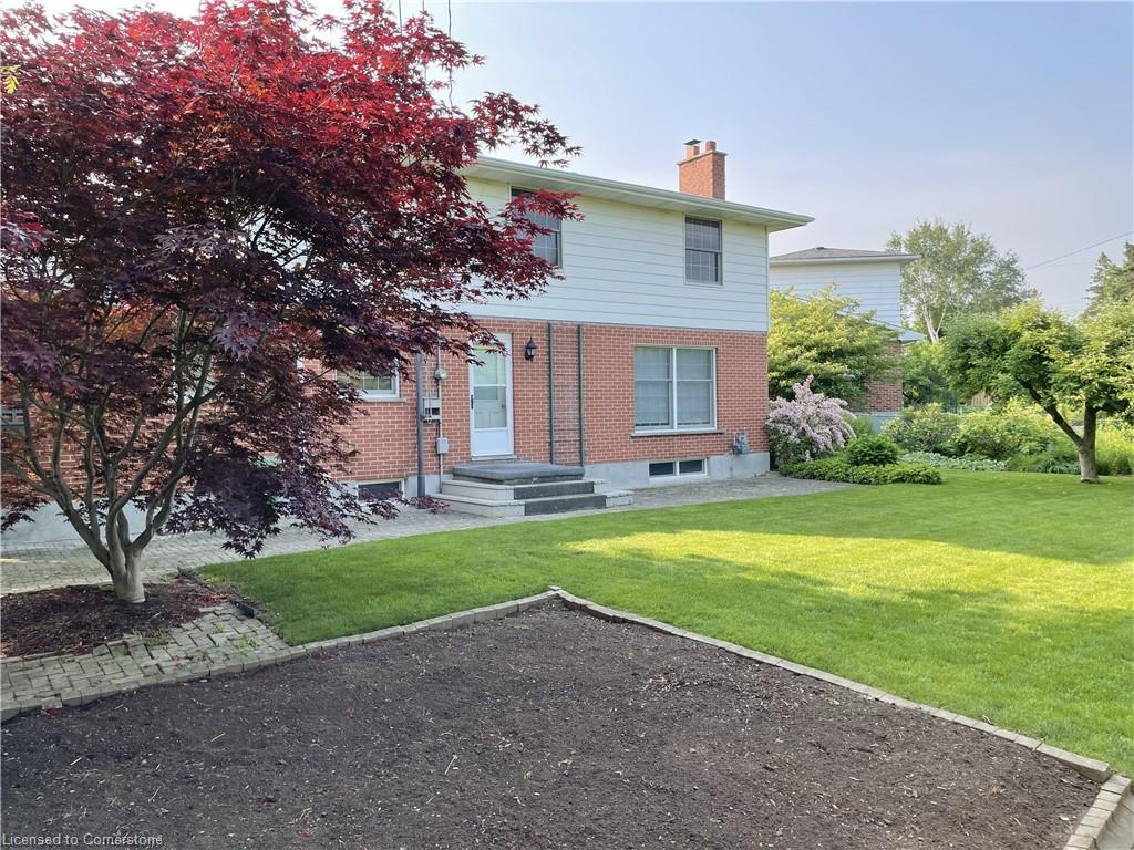 30 Lanscott Place, Hamilton, ON - Outdoor