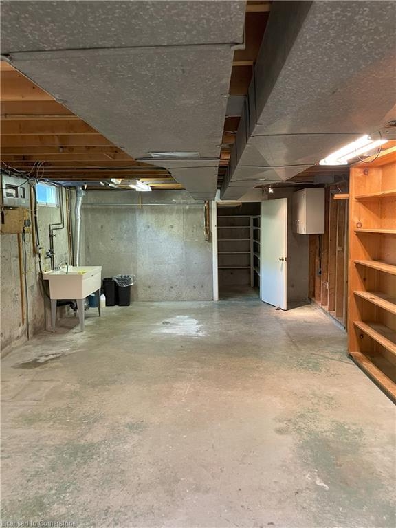 30 Lanscott Place, Hamilton, ON - Indoor