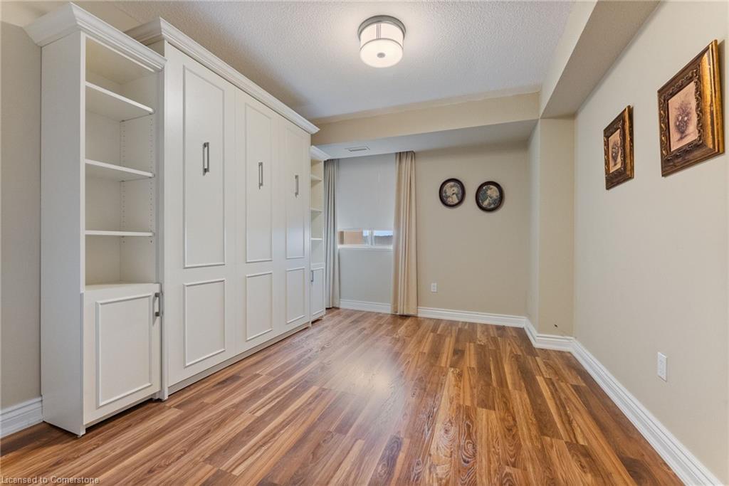 1605-301 Frances Avenue, Stoney Creek, ON - Indoor Photo Showing Other Room