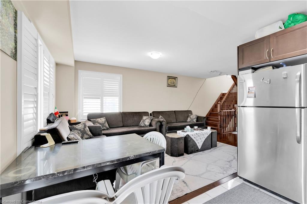 1-1354 Upper Sherman Avenue, Hamilton, ON - Indoor