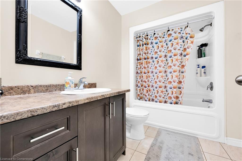 1-1354 Upper Sherman Avenue, Hamilton, ON - Indoor Photo Showing Bathroom