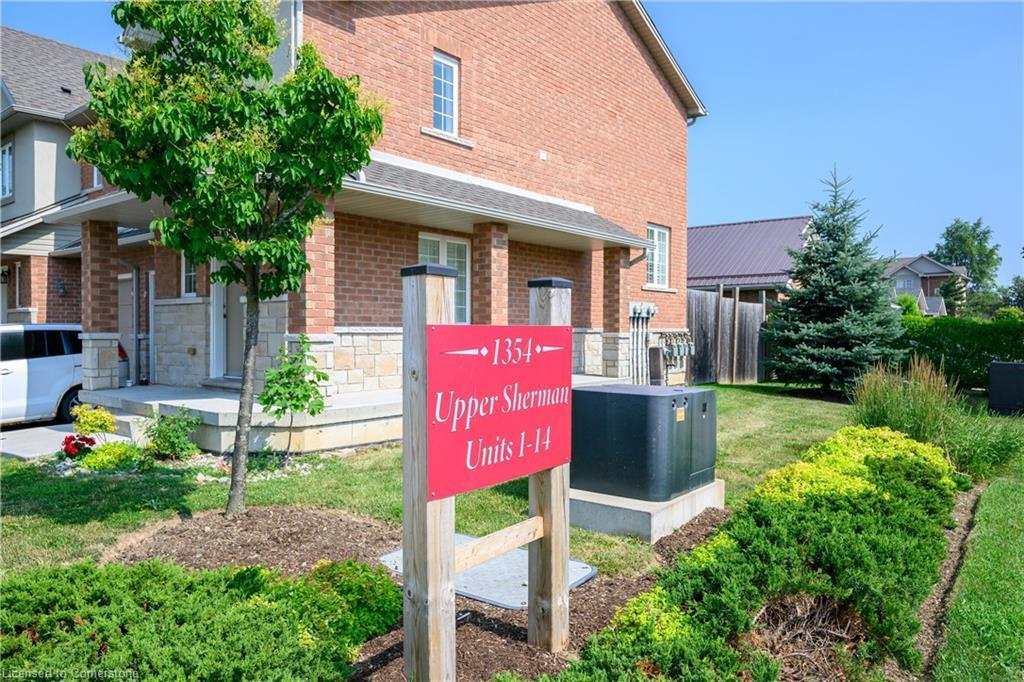 1-1354 Upper Sherman Avenue, Hamilton, ON - Outdoor