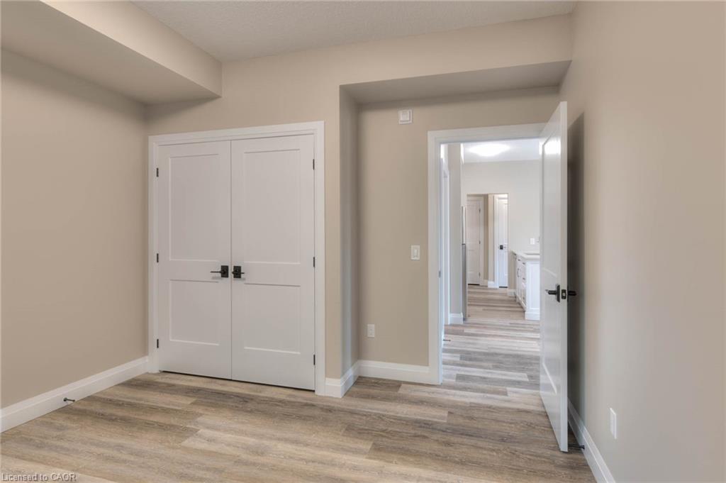 5-33 Murray Court, Milverton, ON - Indoor Photo Showing Other Room