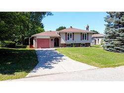 804 Ruby Street Port Elgin, ON N0H 2C4