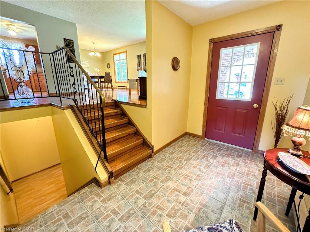 804 Ruby Street, Port Elgin, ON - Indoor Photo Showing Other Room