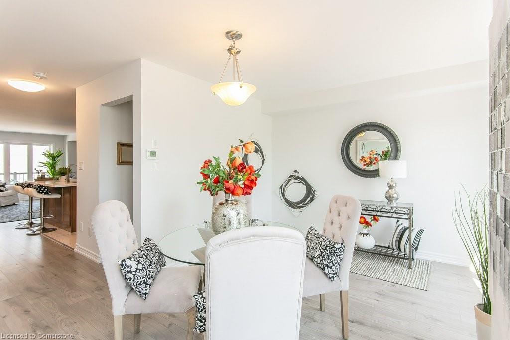 386 Linden Drive, Cambridge, ON - Indoor Photo Showing Other Room