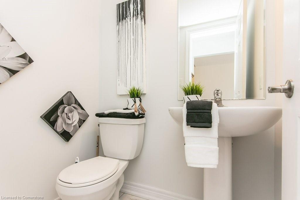 386 Linden Drive, Cambridge, ON - Indoor Photo Showing Bathroom