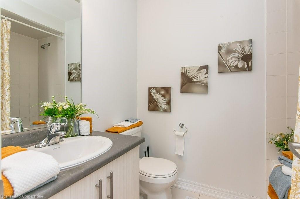 386 Linden Drive, Cambridge, ON - Indoor Photo Showing Bathroom