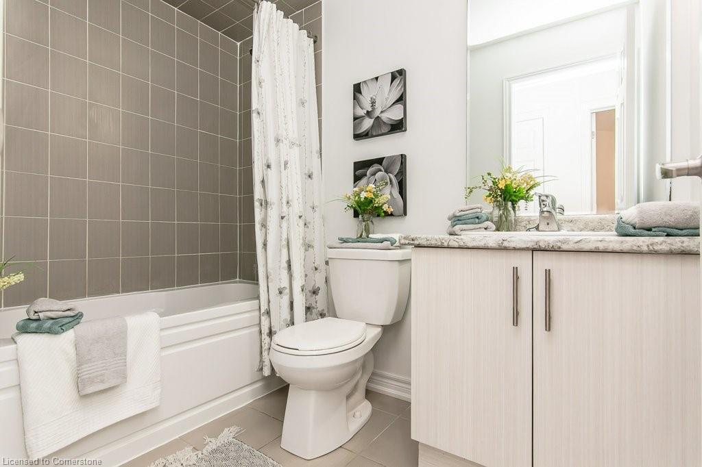 386 Linden Drive, Cambridge, ON - Indoor Photo Showing Bathroom