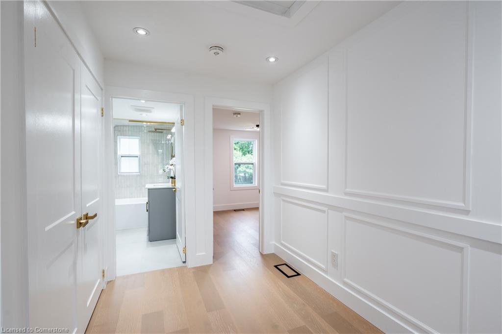 4471 First Avenue, Niagara Falls, ON - Indoor Photo Showing Other Room