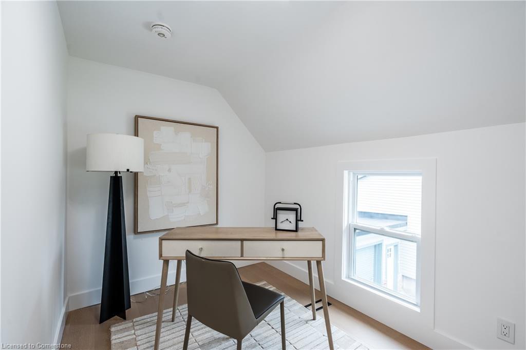 4471 First Avenue, Niagara Falls, ON - Indoor