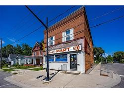 57 Main Street S Waterford, ON N0E 1Y0