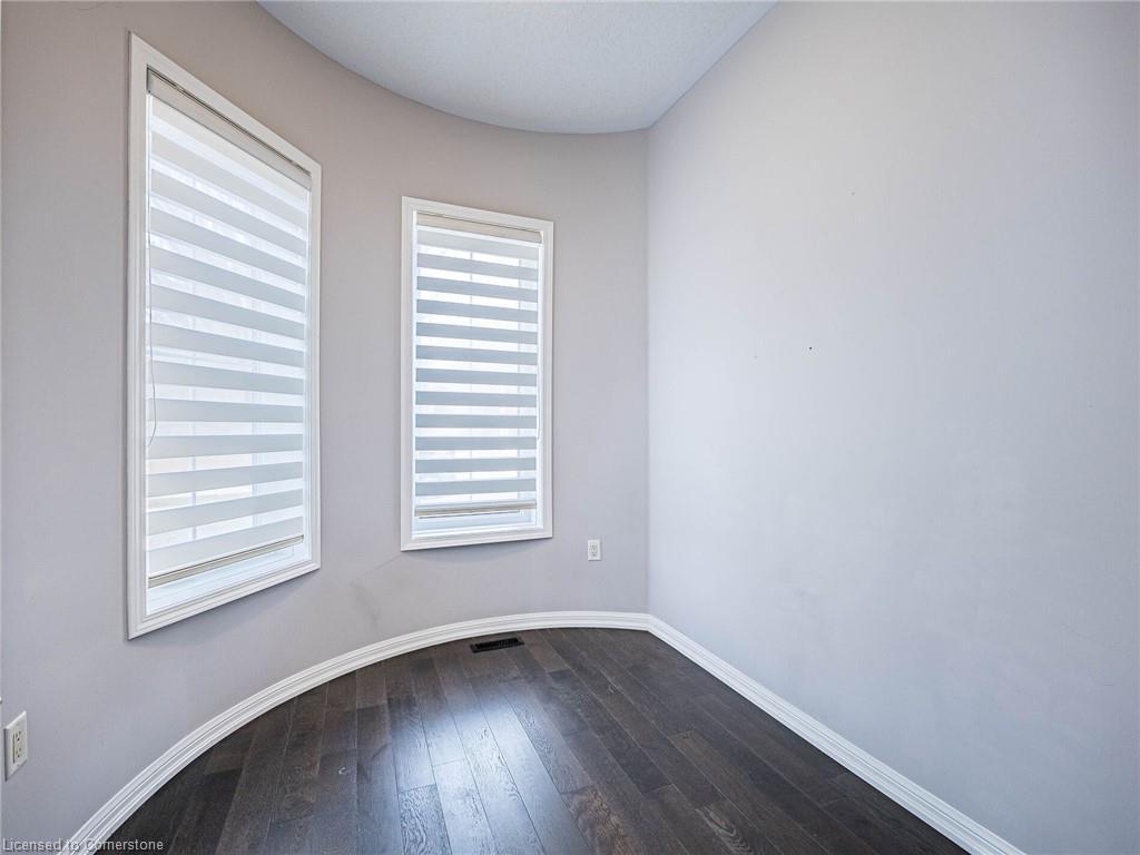 416 Gooch Crescent, Milton, ON - Indoor Photo Showing Other Room