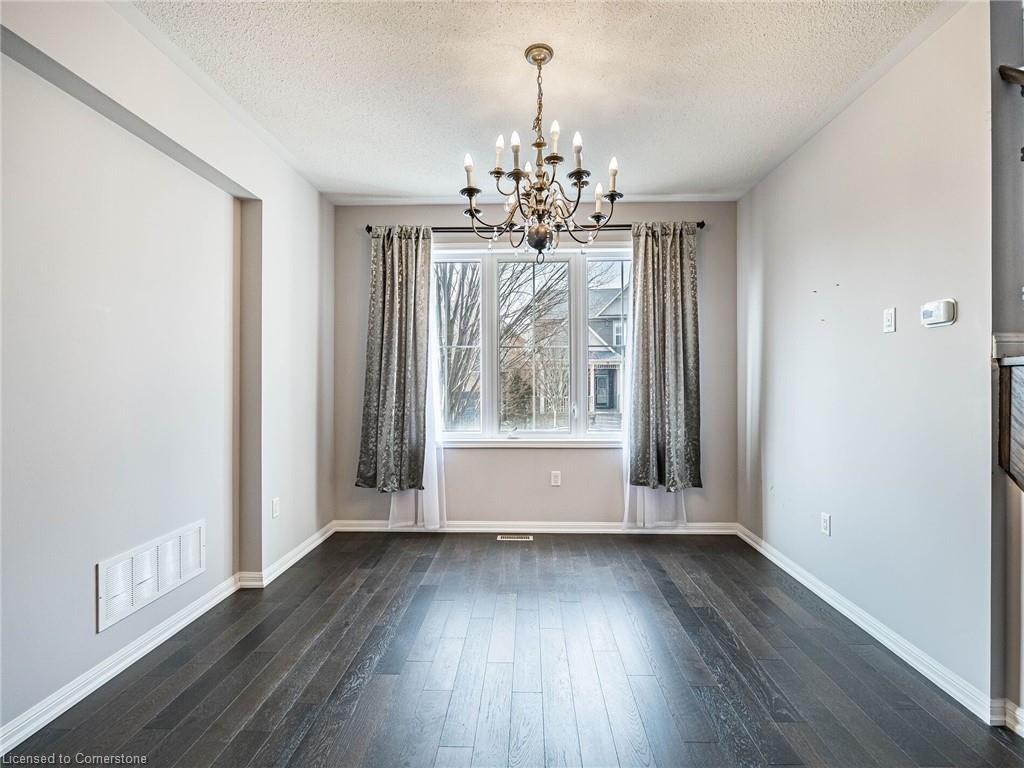 416 Gooch Crescent, Milton, ON - Indoor Photo Showing Other Room