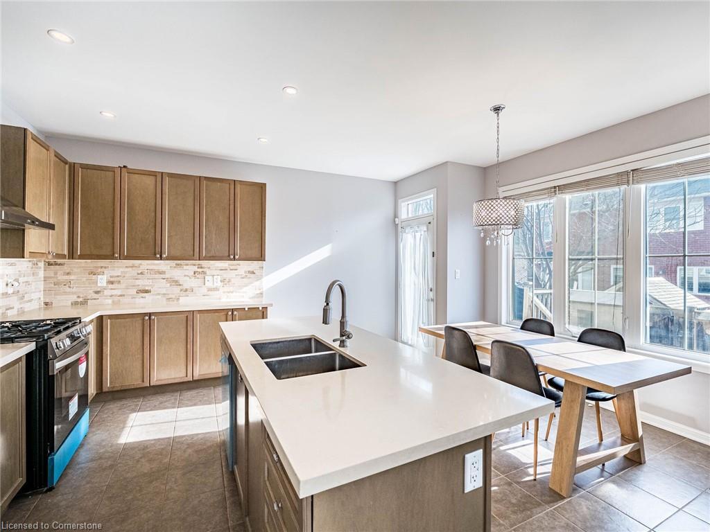 416 Gooch Crescent, Milton, ON - Indoor Photo Showing Kitchen With Double Sink With Upgraded Kitchen