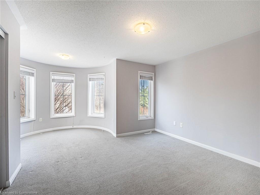 416 Gooch Crescent, Milton, ON - Indoor Photo Showing Other Room