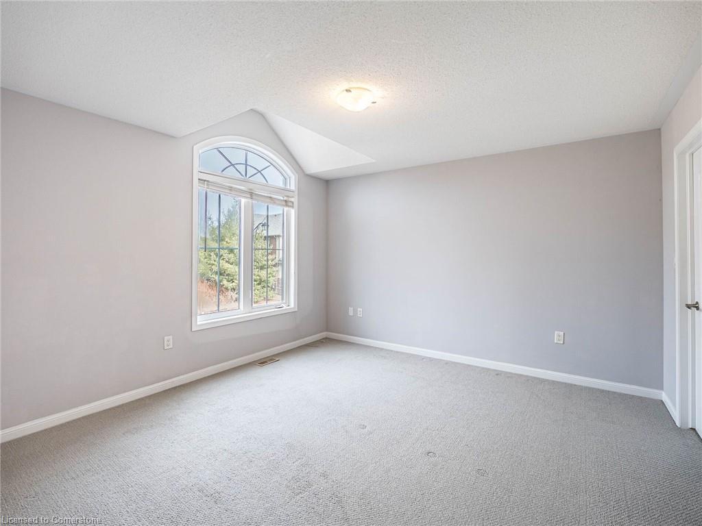 416 Gooch Crescent, Milton, ON - Indoor Photo Showing Other Room