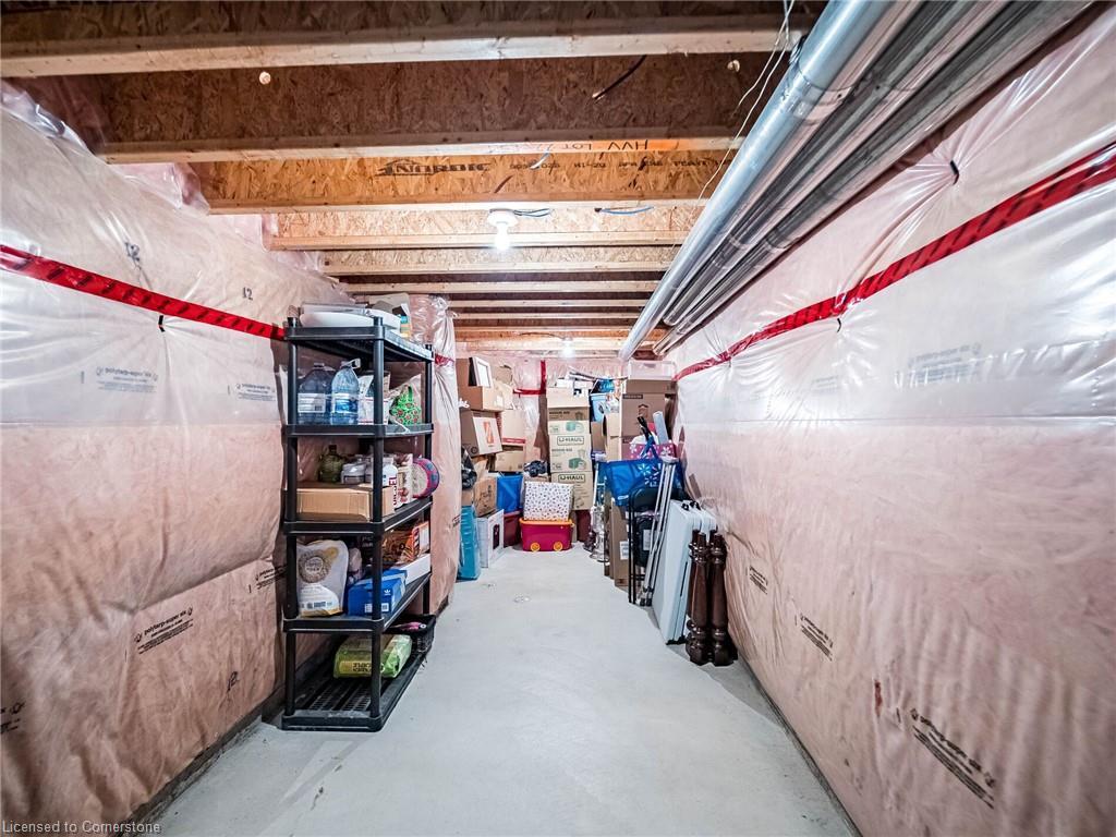 416 Gooch Crescent, Milton, ON - Indoor Photo Showing Other Room