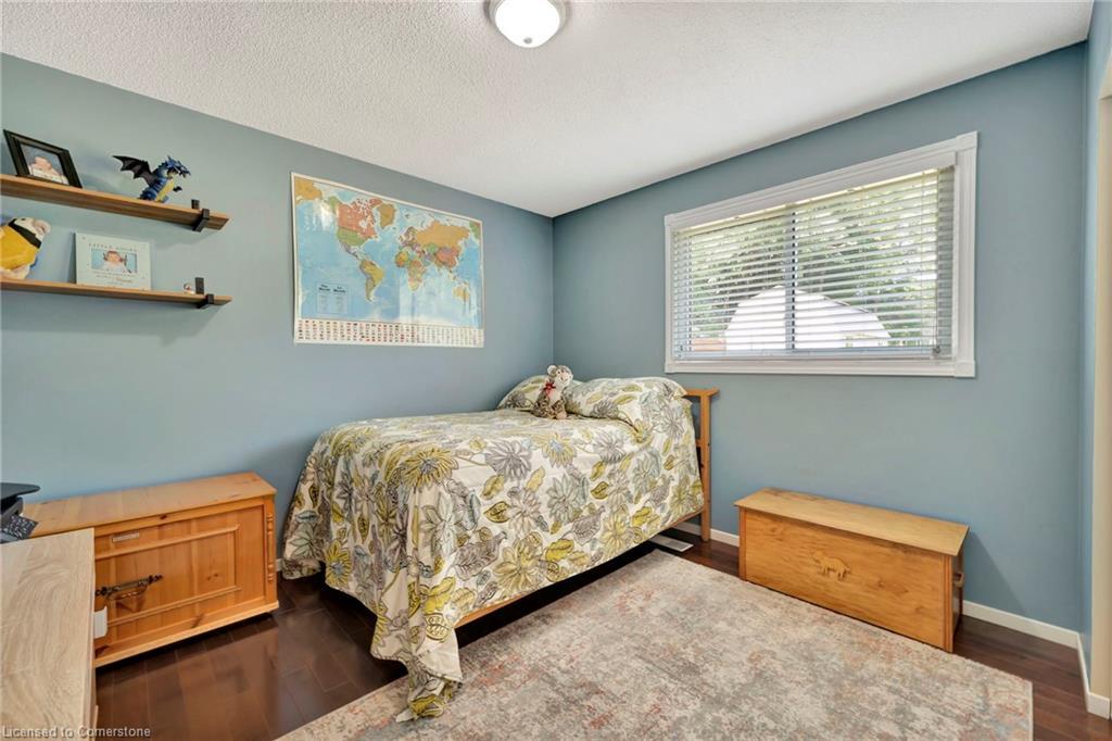 375 Elliott Street, Cambridge, ON - Indoor Photo Showing Bedroom