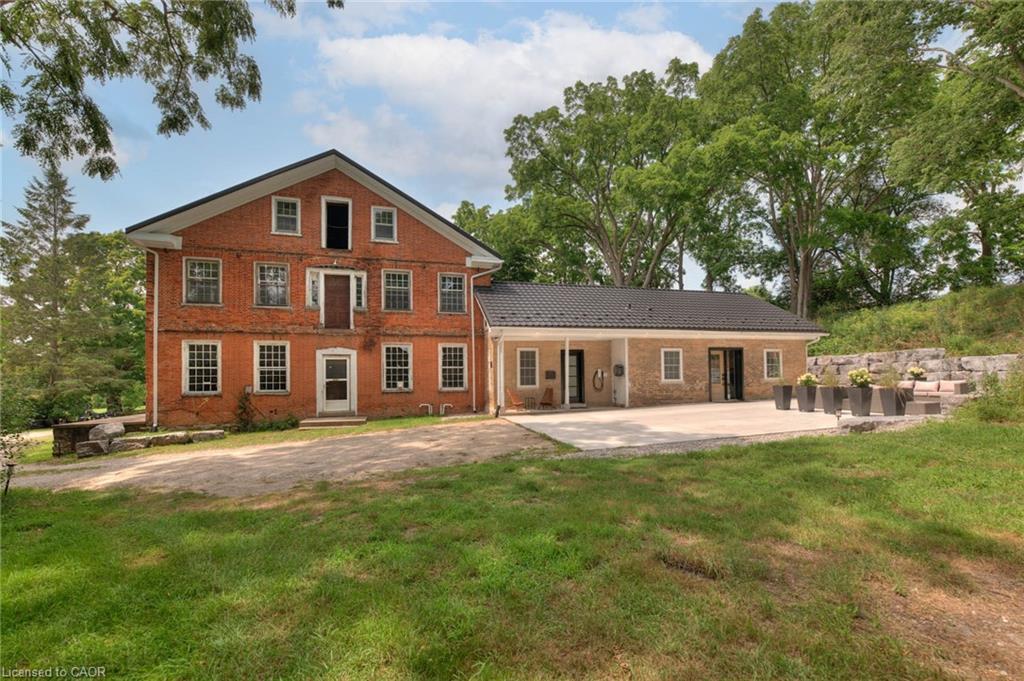 38 Shirk Place, Kitchener, ON - Outdoor With Deck Patio Veranda