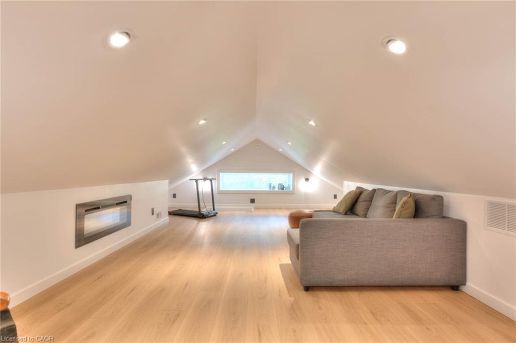 38 Shirk Place, Kitchener, ON