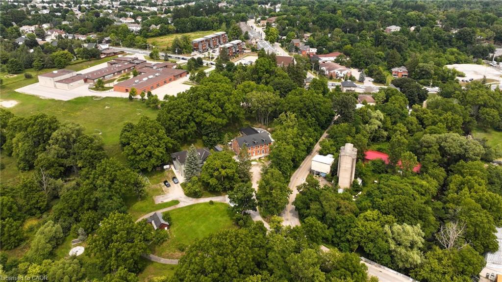 38 Shirk Place, Kitchener, ON