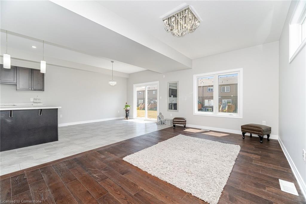 9 Bowman Crescent, Niagara Falls, ON - Indoor