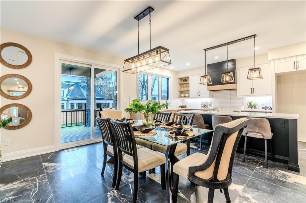 7 Bartlett Avenue, Grimsby, ON - Indoor Photo Showing Dining Room